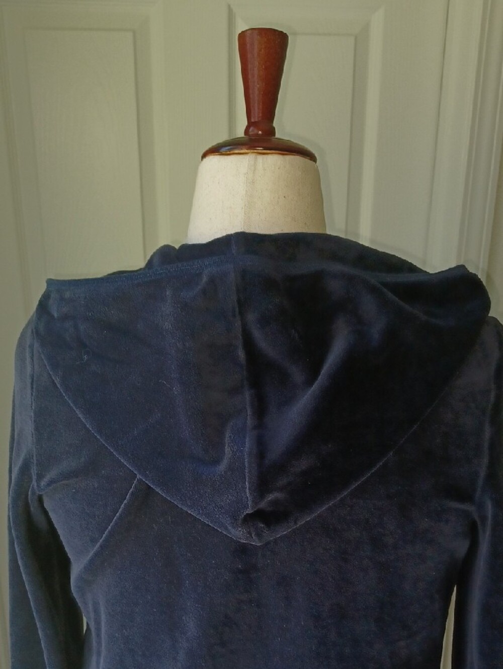 Juicy Couture Navy Velour Zip Hoodie with Pink Logo Large - Picture 7 of 12